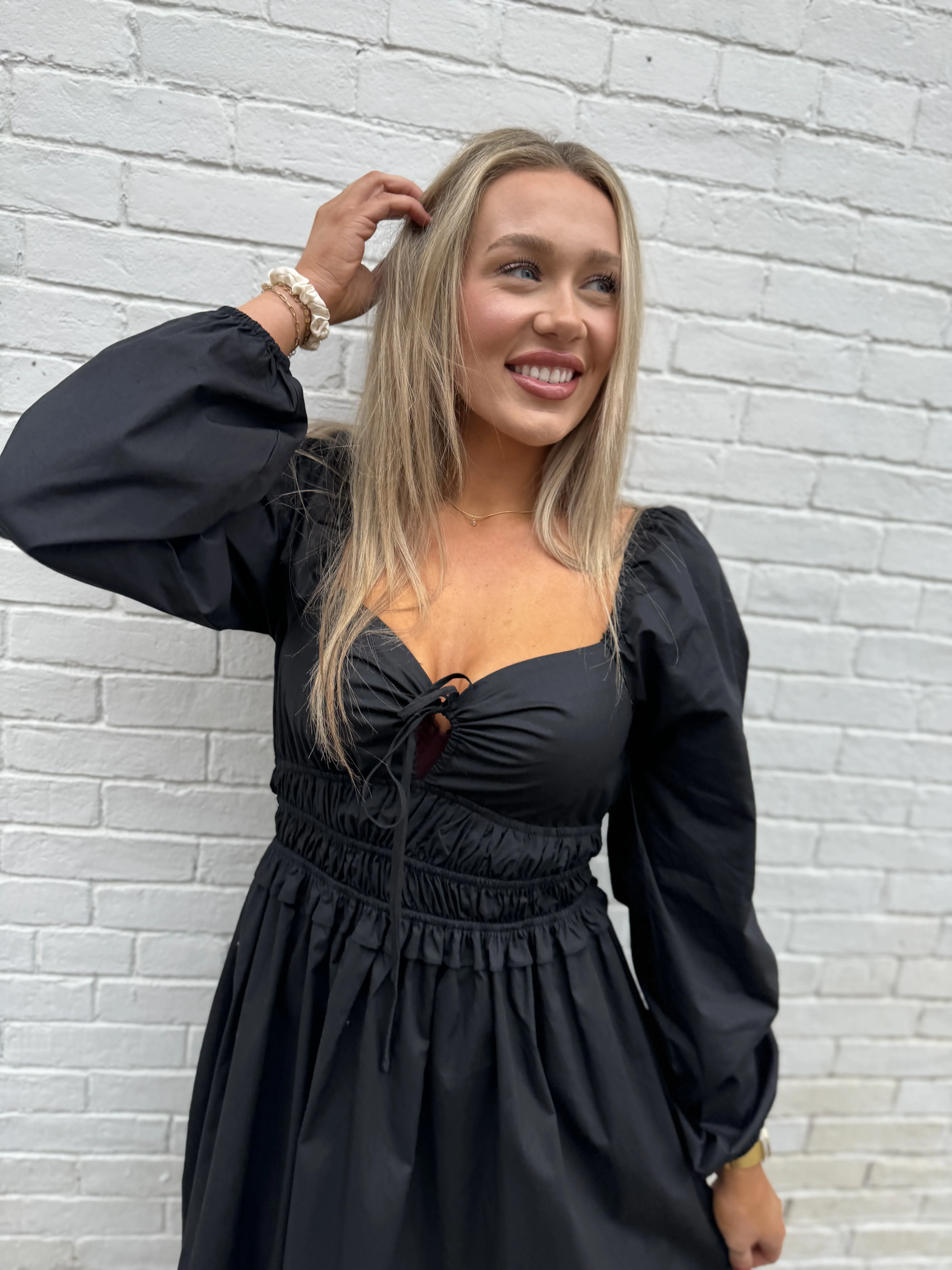 Black Long Sleeve Ruched Waist Dress