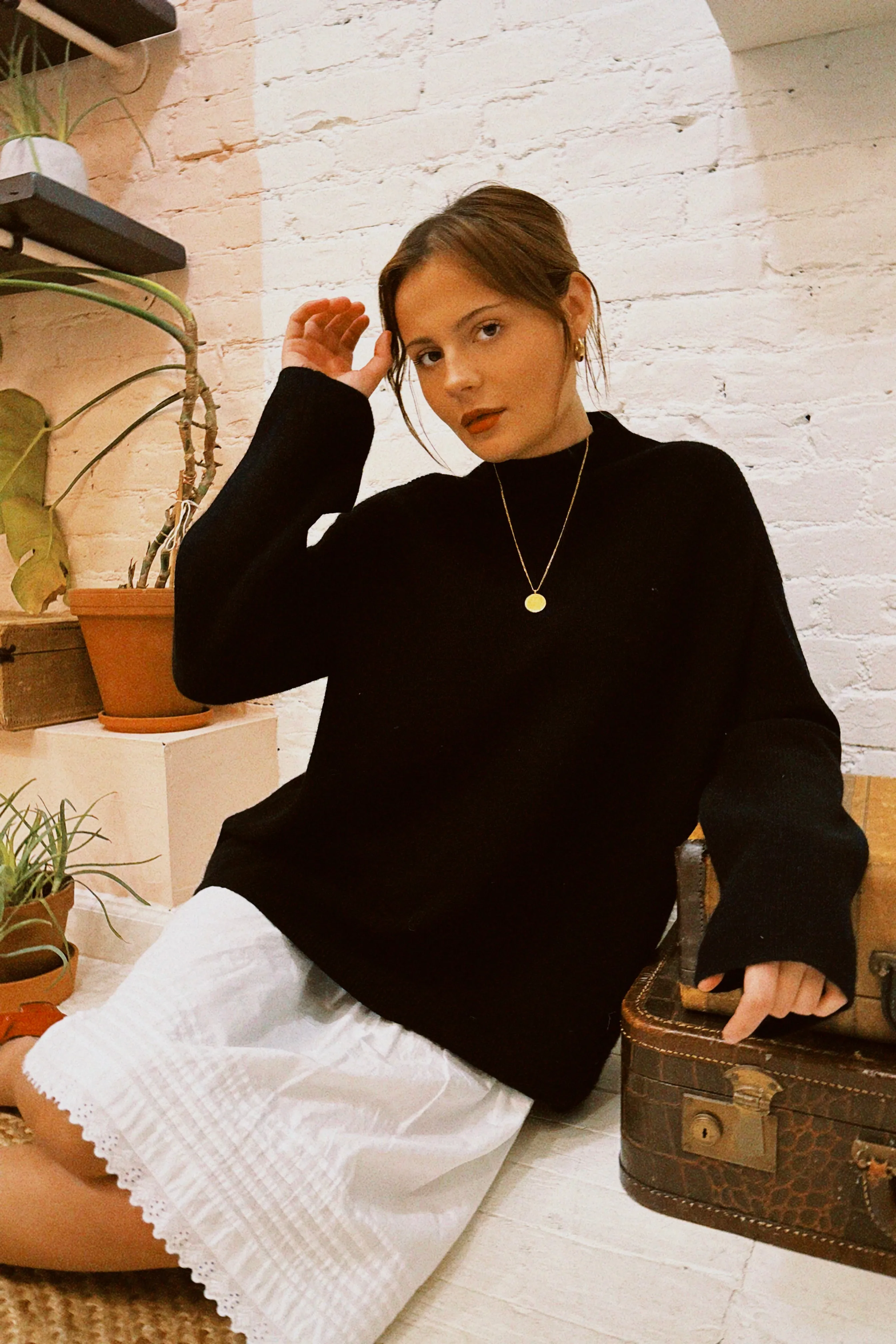 DEMYLEE ZODIN CASHMERE SWEATER