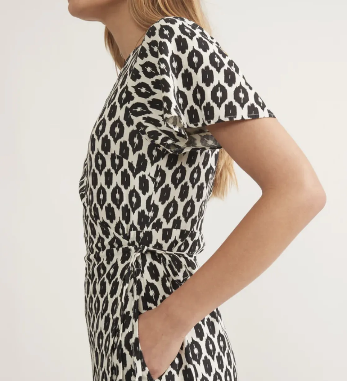 Emlyn Midi Dress - Black/White Ikat