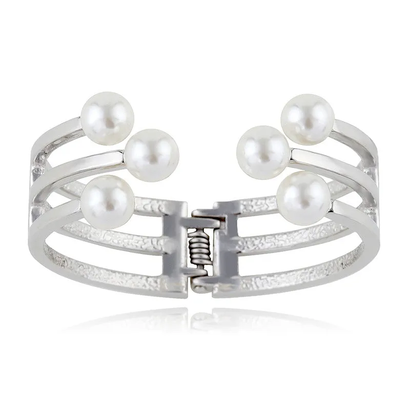 Pearl Layer Bracelet