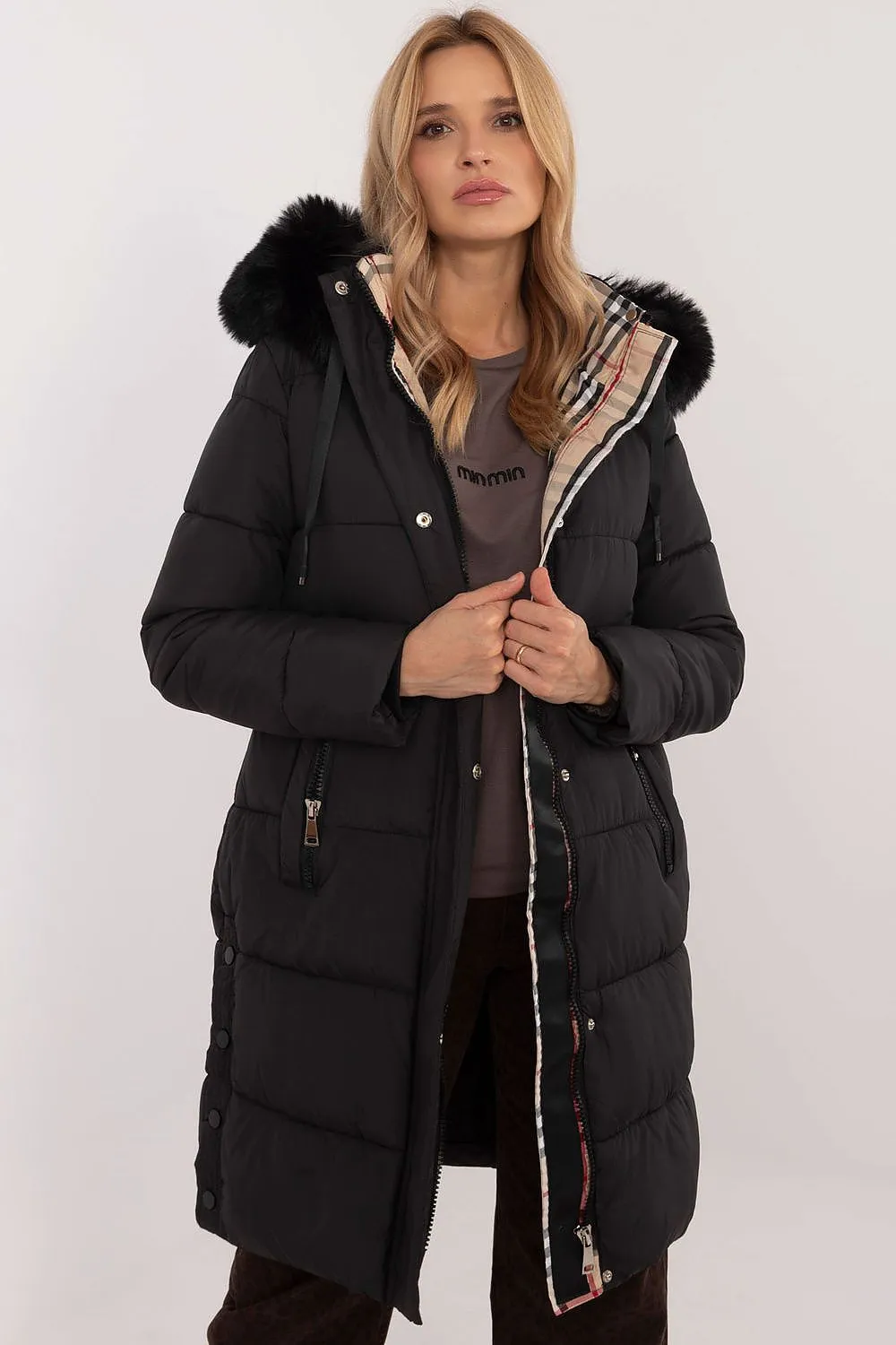 Quilted detachable hood winter jacket